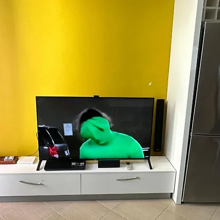 Apartment Lovely Front Apartment. Golem (Tirana)